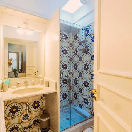 Apartment Pompeiana Capri